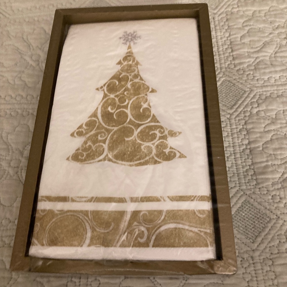 Guest Towels New Christmas hand towel packaged display holder Tree Scroll Design